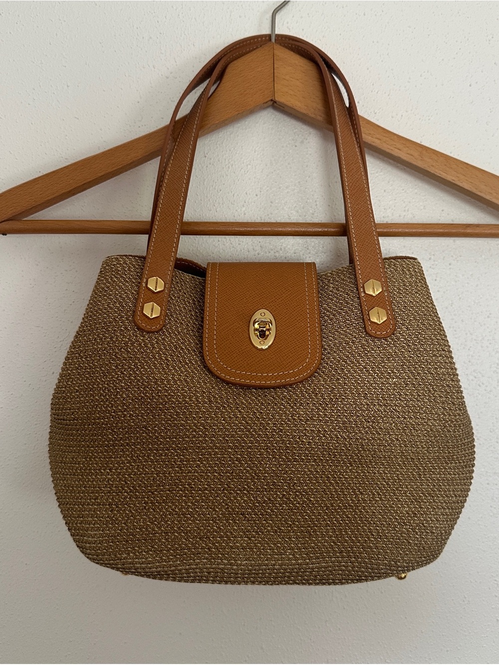Eric Javits Squishee Straw Shoulder Bag Saddle Leather Turnlock Tote